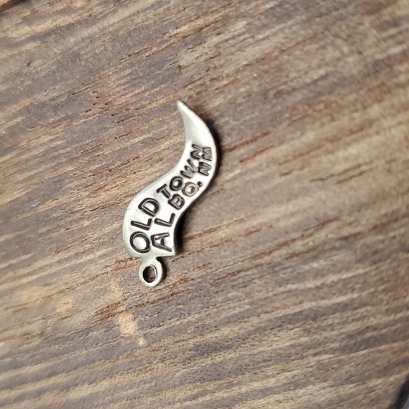 Old Town albo banner‎ charm mini